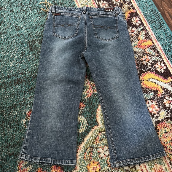 Vintage y2k Bratz mudd lace up side capris - Picture 4 of 9